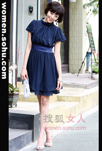 8月换季新穿法 年轻熟女最爱洋装裙