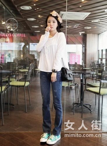 牛仔裤显瘦搭配 约会倍儿显自信