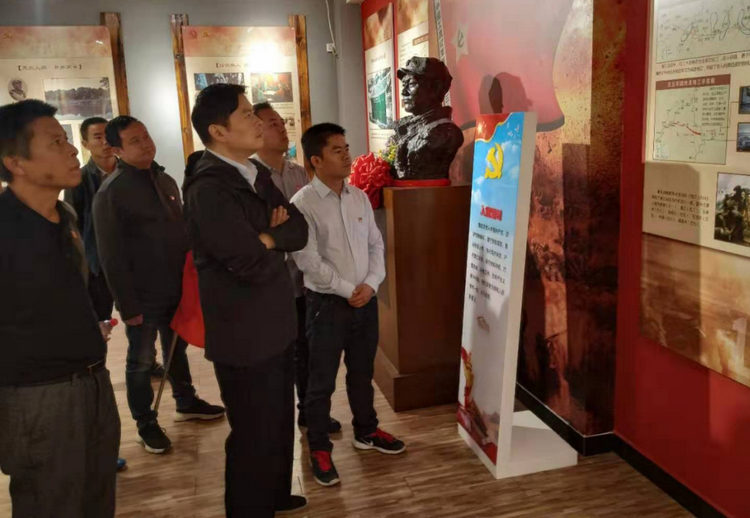 J9集团党支部发展“不忘初心、服膺使命”主题党日活动