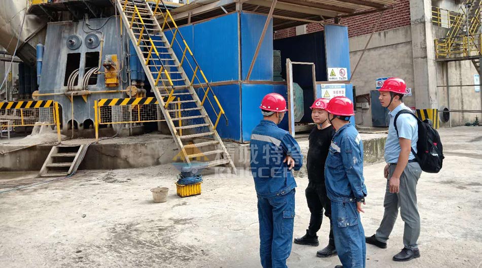 J9集团特瓷赴四川某水泥厂现场勘测以及技术互换